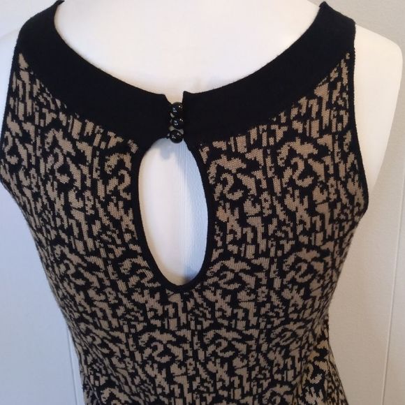 Guess Bodycon Animal Print Mini Dress. Medium - Picture 7 of 11